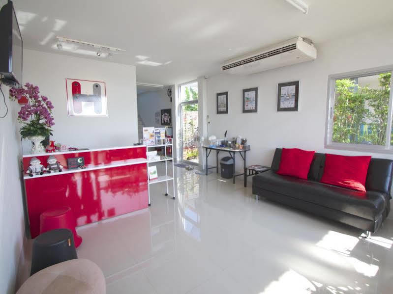 Honghub Sakon Hotel Sakon Nakhon Zewnętrze zdjęcie