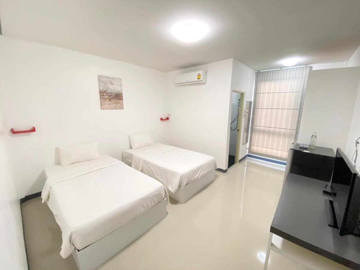 Honghub Sakon Hotel Sakon Nakhon Zewnętrze zdjęcie